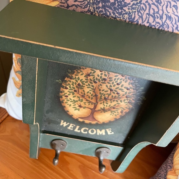 Vintage Friends Welcome Key Hanger Shelf Tree of Life - Picture 2 of 4